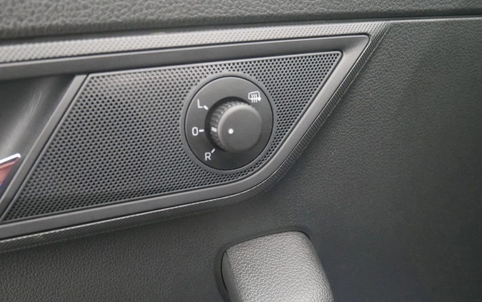 Skoda Fabia cena 47899 przebieg: 68485, rok produkcji 2019 z Szczebrzeszyn małe 191